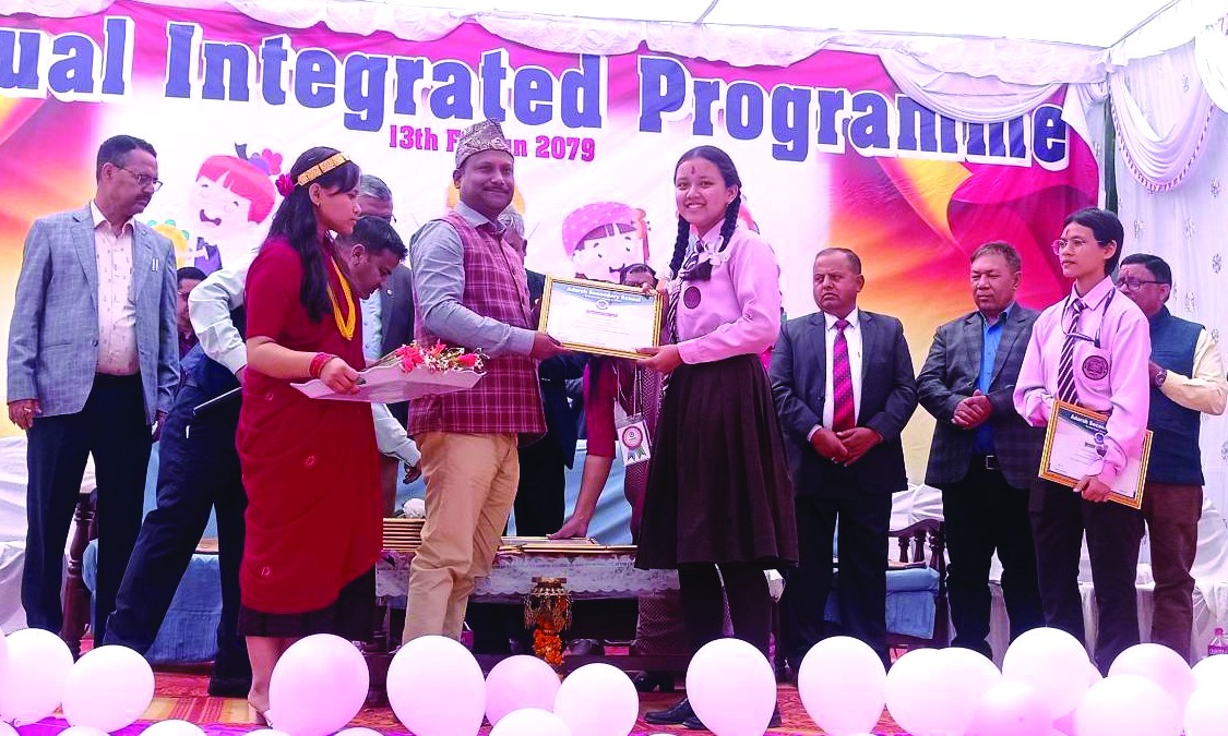 आदर्शको २० औं वार्षिकोत्सव र अभिभावक दिवस सम्पन्न