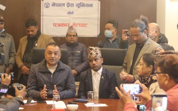 पुर्नस्थापित संसदले राष्ट्रपतिलाई शितल निवासबाट घर फर्काउनेछ : गगन थापा