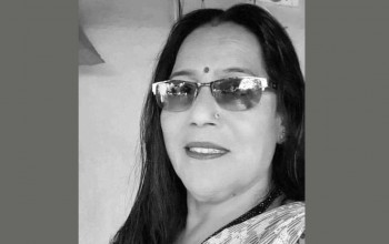 छोराको मोटरसाईलमा बसेकी नन्दकलालाई बाघले झम्टेर लग्यो