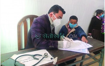 नेपालगन्जको ‘कान्छो’ वडामा स्वास्थ्य जाँच, स्थानीय खुुसी