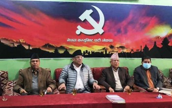 प्रचण्ड-माधव समुह बैठक: एमाले–माओबादी छुट्टिने