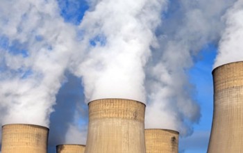 पर्सामा आइरन उद्योग स्थापना