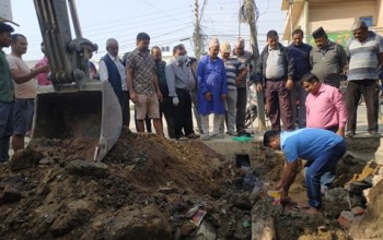 वडाअध्यक्ष बर्माद्वारा ‘तराई मधेश समृद्धि’ अन्तरगत पक्की बाटोको शिलन्यास