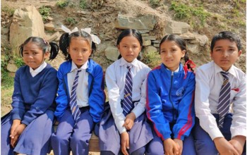 अभिभावकविहीन पाँच बालबालिकाको बिचल्ली