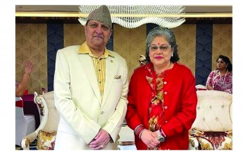 कोरोना संक्रमित राजा–रानी निर्मल निवासको सेल्फ आइसोलेसनमा