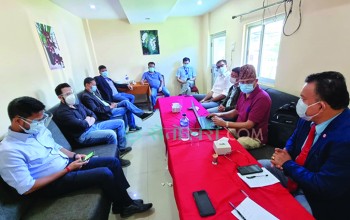 विरामी बचाउन काठमाण्डौंबाट मेडिकल टिम नेपालगन्ज ल्याउन माग