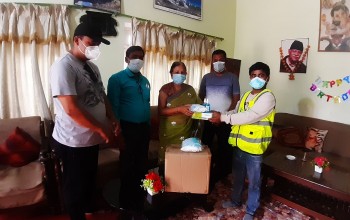 बाँके काँग्रेसले दियो पत्रकारलाई स्वास्थ्य सामाग्री