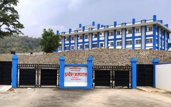 नेपालगन्जबाट अक्सिजन आपूर्ति बन्द भएपछि कर्णाली प्रदेश अस्पतालले थप संक्रमित भर्ना नलिने