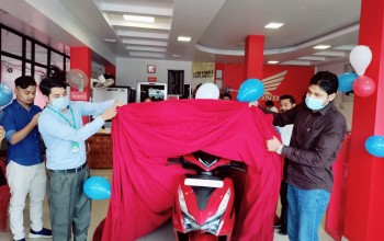 नेपालगन्जमा भित्रियो ‘होण्डा ग्राजिया’