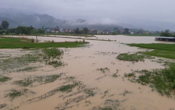 बाढी र पहिरोले पाइप बगाउँदा खानेपानीको हाहाकार