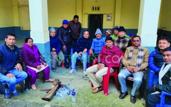 बाँके काँग्रेसमा बढ्यो चहल–पहल, आकांक्षीहरु उम्मेदवारीका लागि लविङमा ब्यस्त