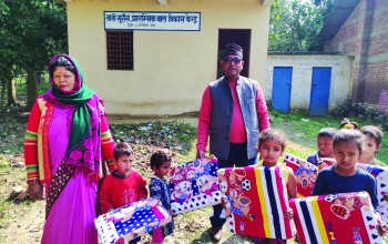 डुडुवाका ७२ वटा बालविकास केन्द्रलाई सामाग्री वितरण