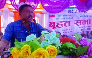 काँग्रेस केन्द्रिय सदस्य गिरीले दिए शुभकामना