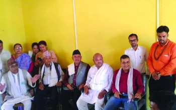 पूर्ण आचार्यलाई समर्थन दिदैं बलरामले फिर्ता लिए बागी उम्मेदवारी