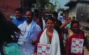 प्रशान्तले १८ नम्बर वडामा पुगेर भने–‘सानुसहितको टिमलाई जितानुहोस् नमुना वडा बनाउँछौं ।’