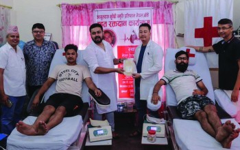 अच्युतराज सुवेदी स्मृति प्रतिष्ठानद्वारा आयोजित रक्तदानमा ३१ जनाले रगत दान गरे