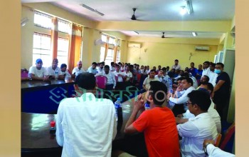 तलब वृद्धिमा विभेद : माग पुरा नभए थप आन्दोलन गर्ने चेतावनी