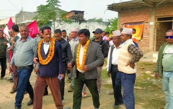 कोहलपुरमा गठबन्धनको घरदैलो शुरु, जुड्दै जनसमर्थन