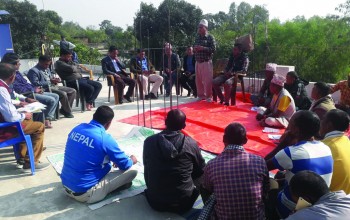 चन्नहवाका थारु अगुवा भन्छन्, ‘अथक र फुलारामलाई भोट’