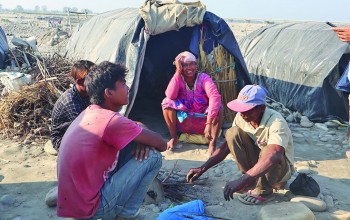 परिवार पाल्न ९ महिना बगरमा बास