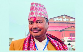 लुम्बिनीका मुख्यमन्त्री चौधरीले भोली विश्वासको मत लिँदै