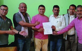 ‘परीक्षा’मा अंग्रेजी भाषामा मात्र प्रश्न किन सोधिन्छ भन्दै सूचना माग