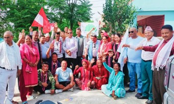 बैजनाथमा एमाले परित्याग गर्दै काँग्रेसमा प्रवेश गर्नेको बढ्यो लहर