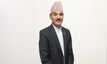 मुख्यसचिव बैकुण्ठविरुद्ध भ्रष्टाचार मुद्दा
