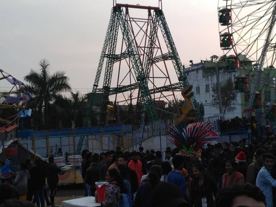 कोहलपुर मेलामा पिङ्गबाट लडेर पाँच घाईते