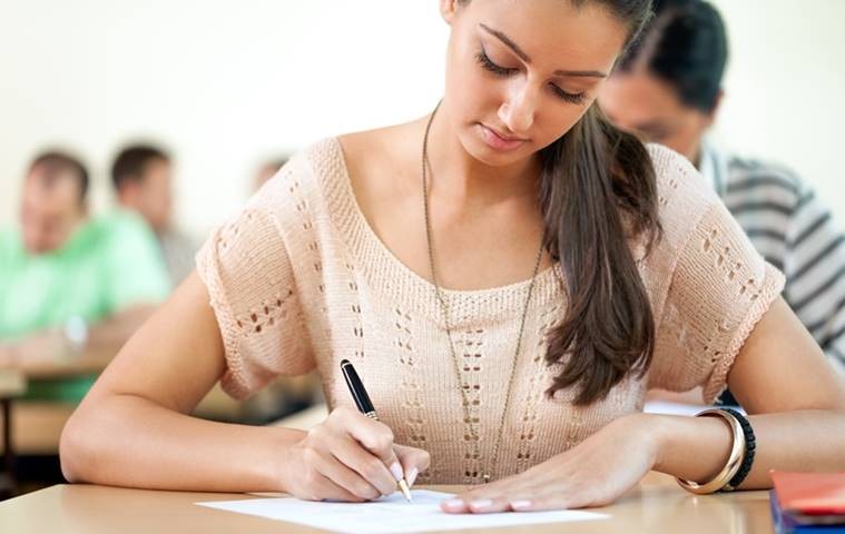 कक्षा १२ को परीक्षा स्थगित