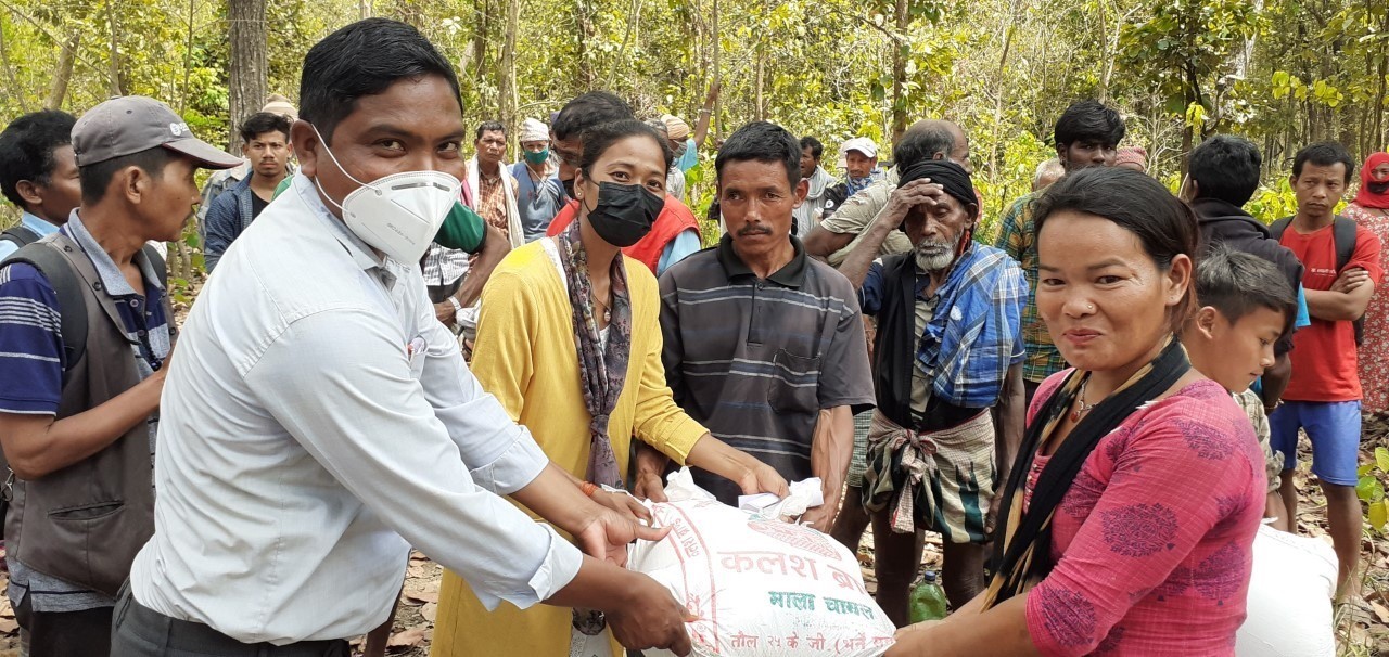 इन्सेकको समन्वयमा राहत वितरण