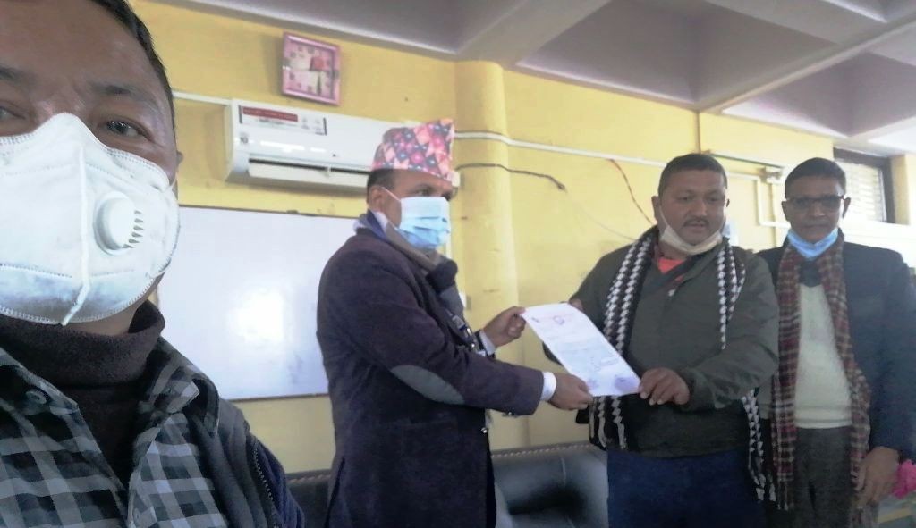 शिक्षकको हत्यामा संलग्नलाई कारबाहिको माग