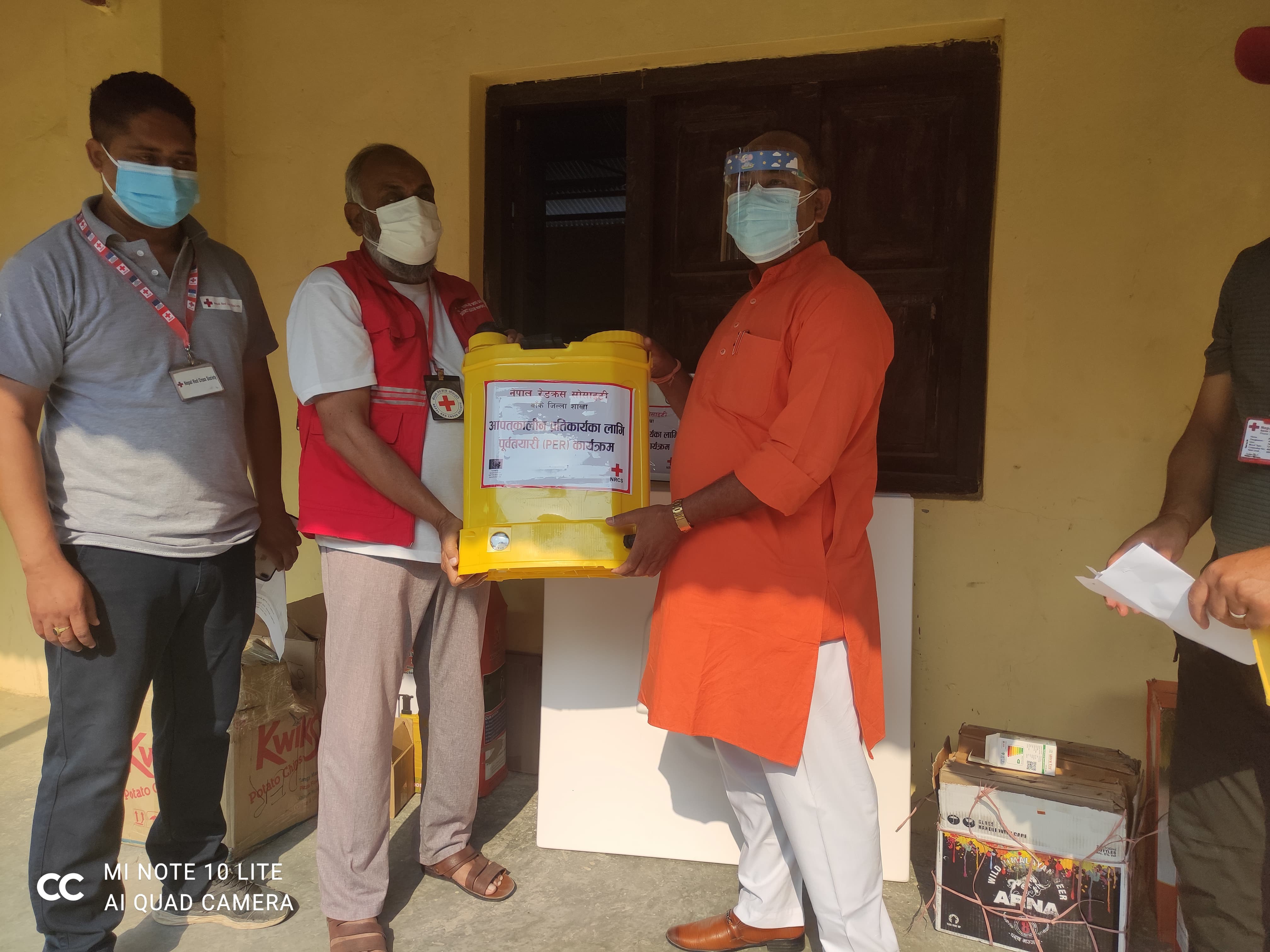 डुडुवा आइसोलेशन केन्द्रलाई सामाग्री सहयोग