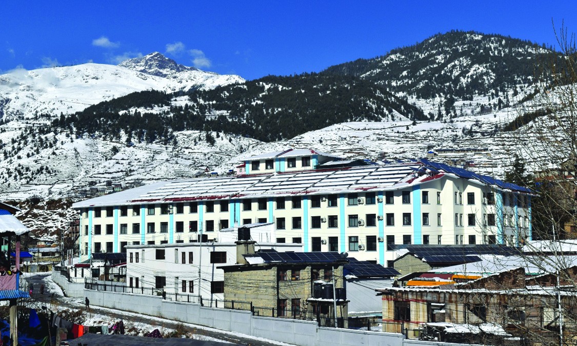 कर्णालीले अब बिरामी होइन, चिकित्सक पठाउँछ