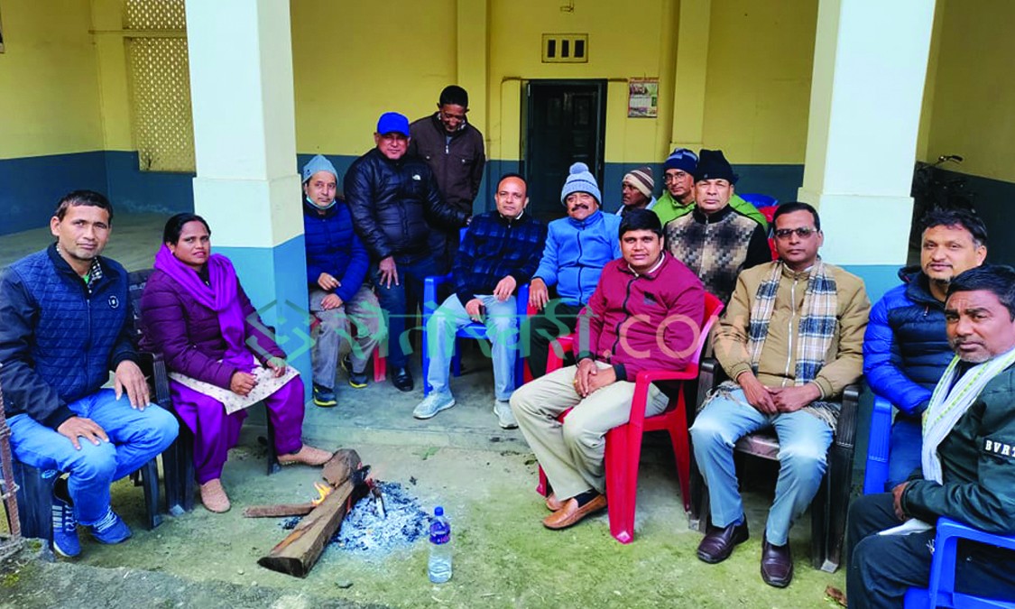 बाँके काँग्रेसमा बढ्यो चहल–पहल, आकांक्षीहरु उम्मेदवारीका लागि लविङमा ब्यस्त