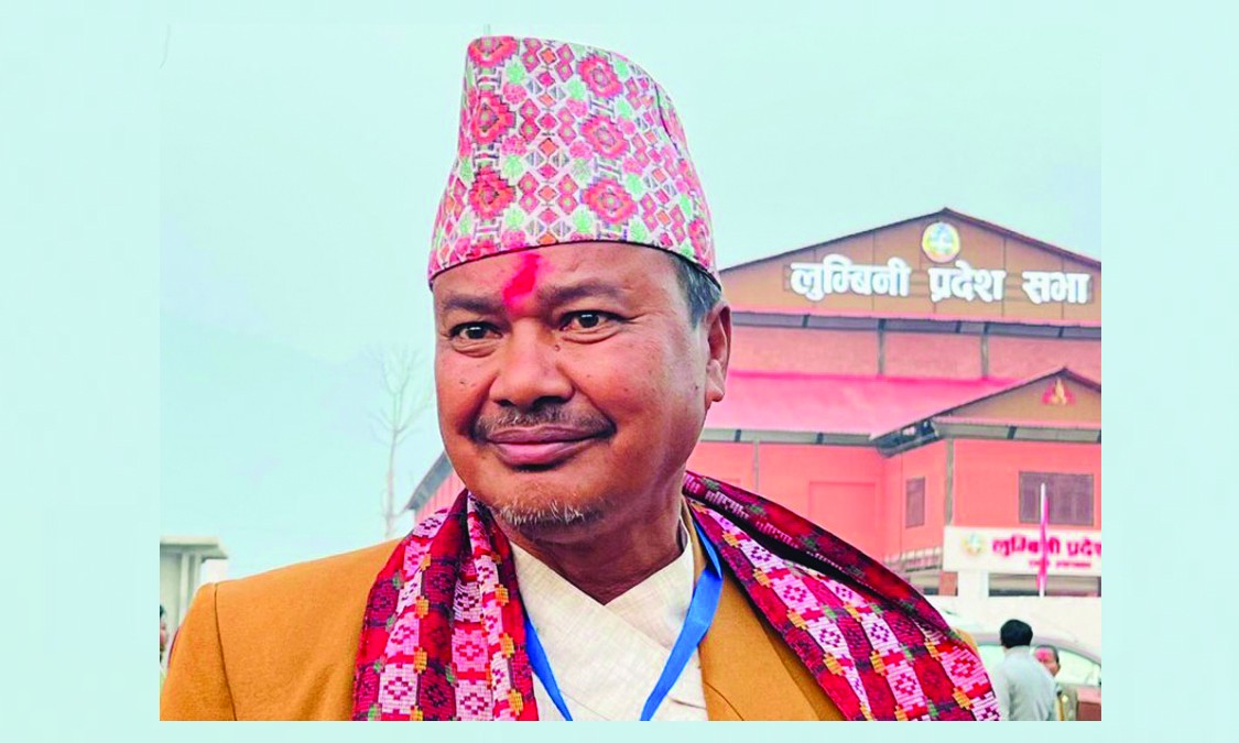 लुम्बिनीका मुख्यमन्त्री चौधरीले भोली विश्वासको मत लिँदै